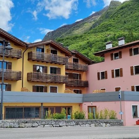 Tenno Appartamenti Garda Lake Ngoại thất bức ảnh