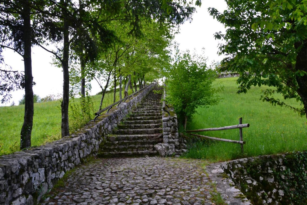 Tenno Appartamenti Garda Lake Ngoại thất bức ảnh