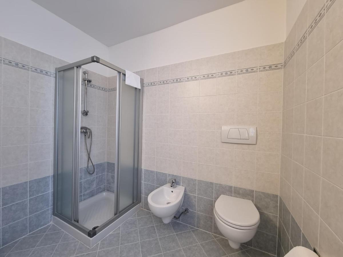Tenno Appartamenti Garda Lake Ngoại thất bức ảnh