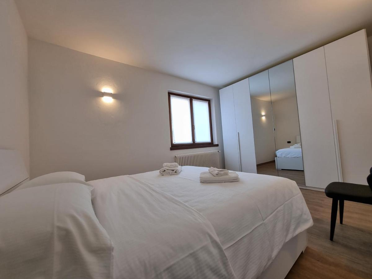 Tenno Appartamenti Garda Lake Ngoại thất bức ảnh