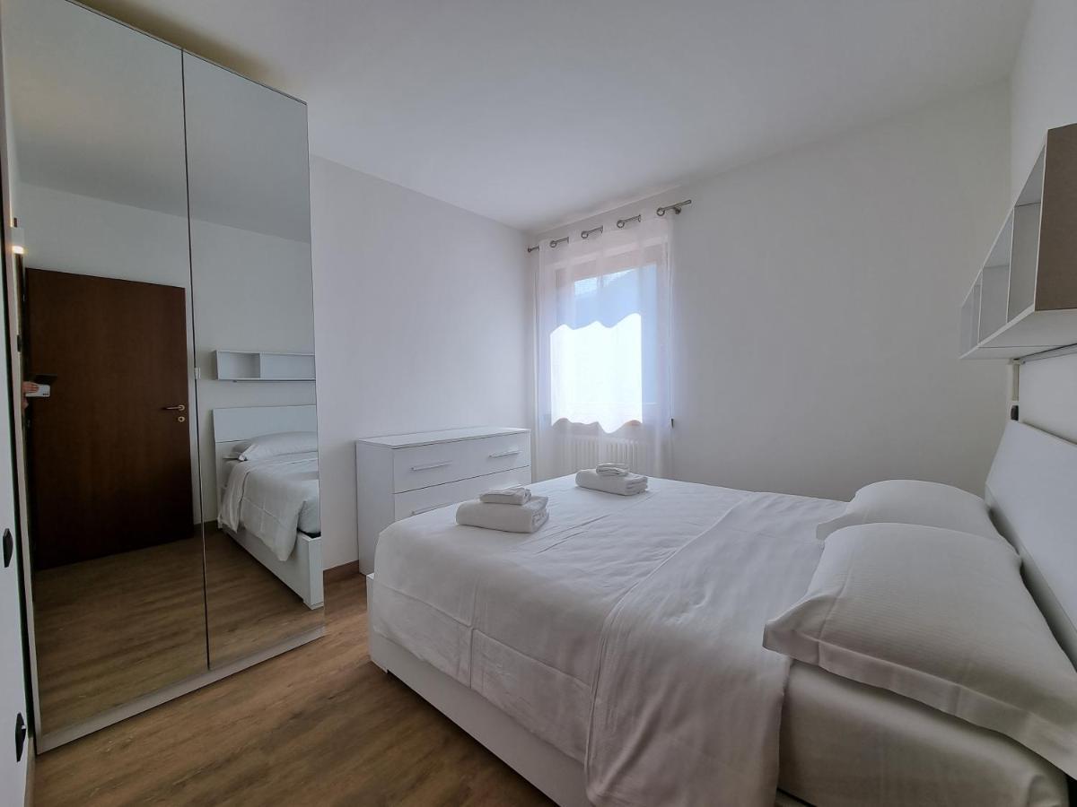 Tenno Appartamenti Garda Lake Ngoại thất bức ảnh