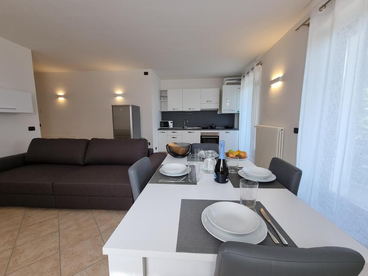 Tenno Appartamenti Garda Lake Ngoại thất bức ảnh
