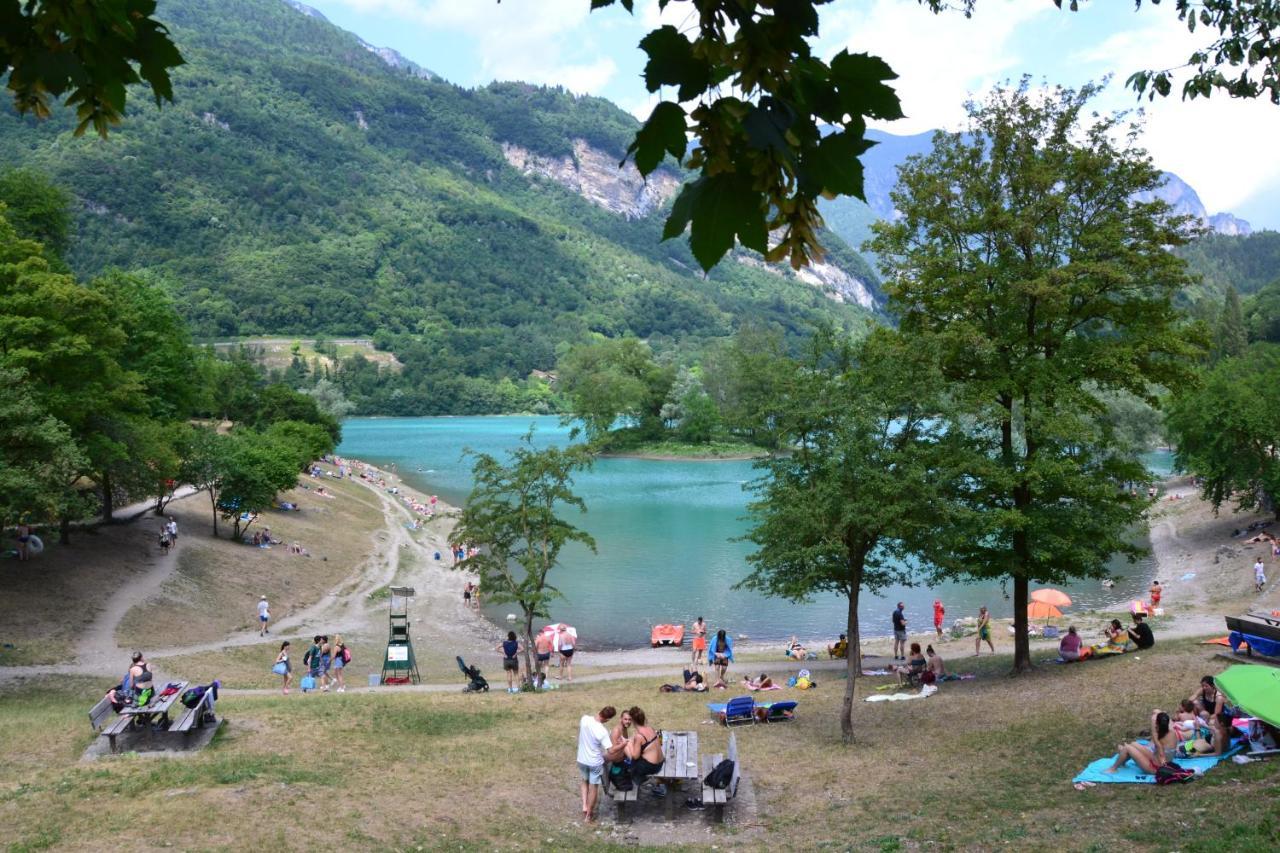 Tenno Appartamenti Garda Lake Ngoại thất bức ảnh